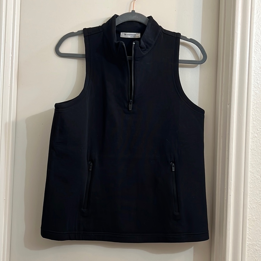 BR Standard Black Pullover Vest